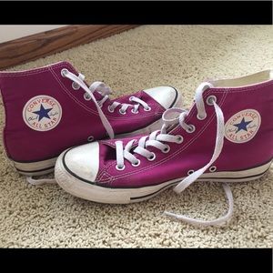 magenta converse shoes